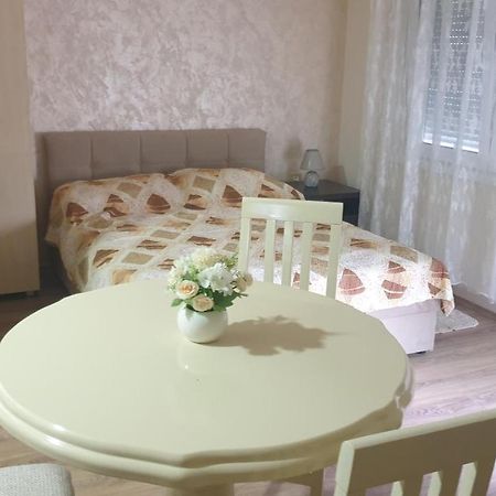 Apartments Kamenjar Novi Sad Dış mekan fotoğraf