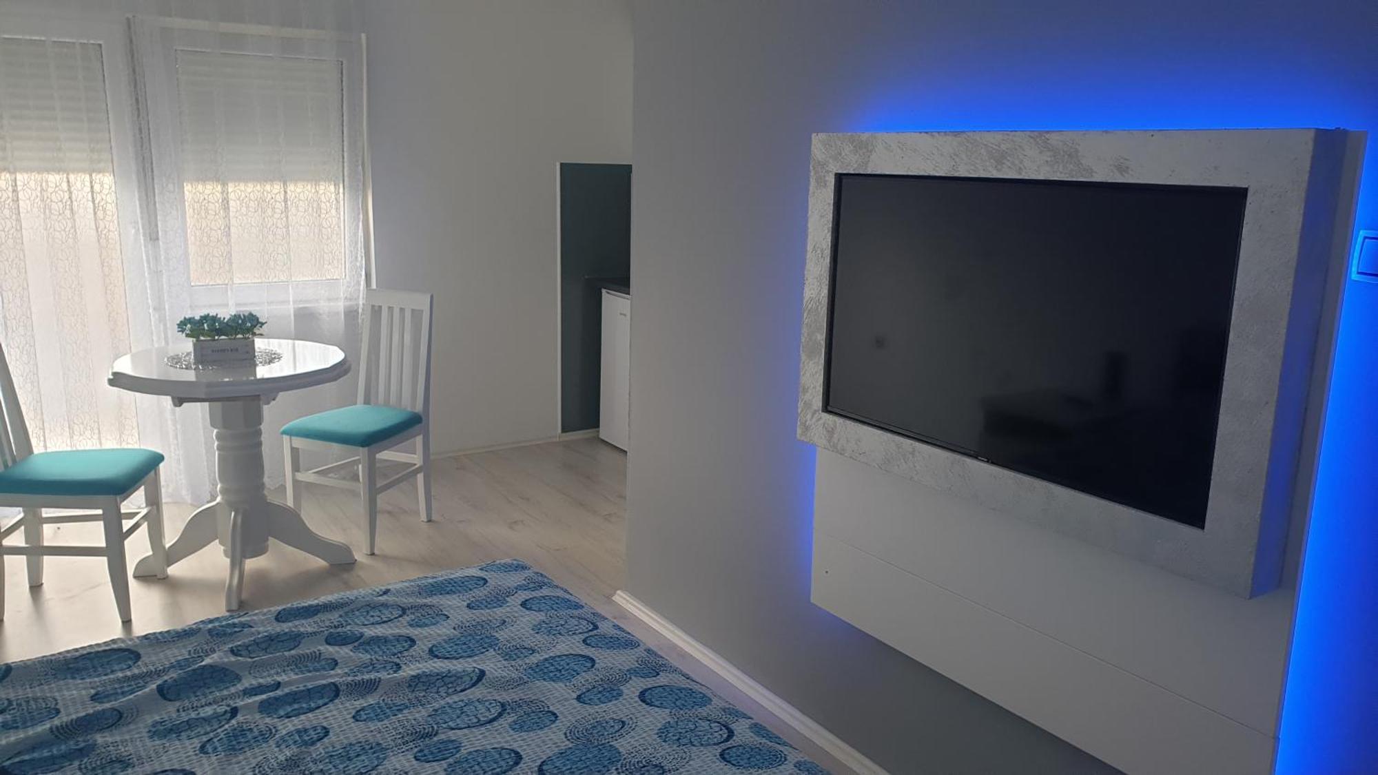 Apartments Kamenjar Novi Sad Oda fotoğraf