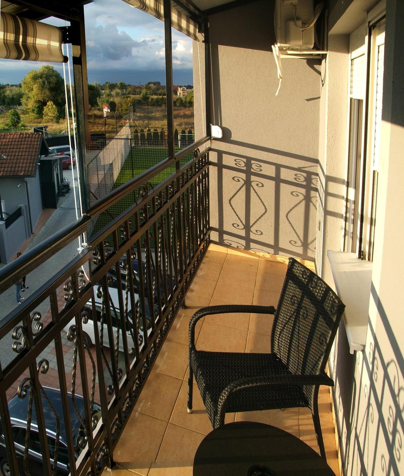 Apartments Kamenjar Novi Sad Oda fotoğraf